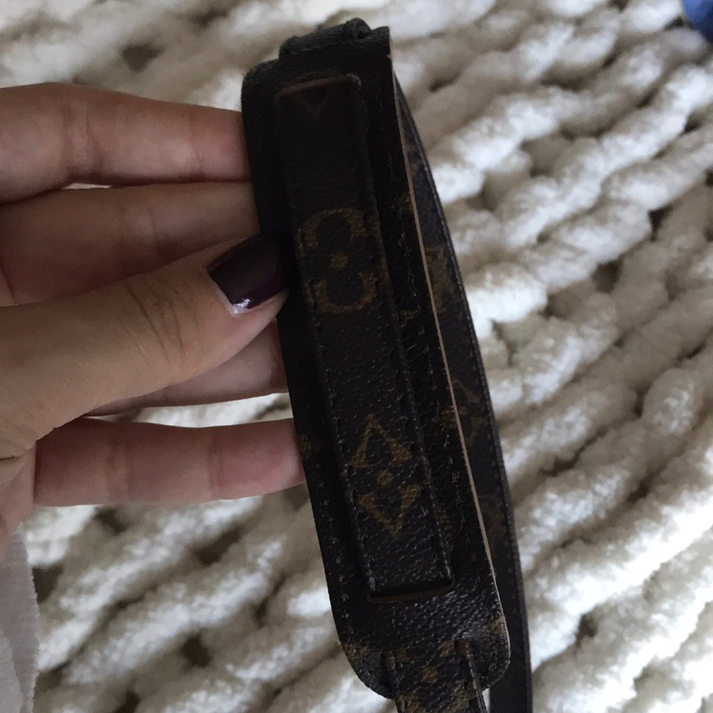 Additional photos of LV clutch monogram strap
